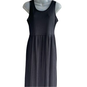 Apt9 maxi dress black size small sun dress pleated bottom elegant or casual
